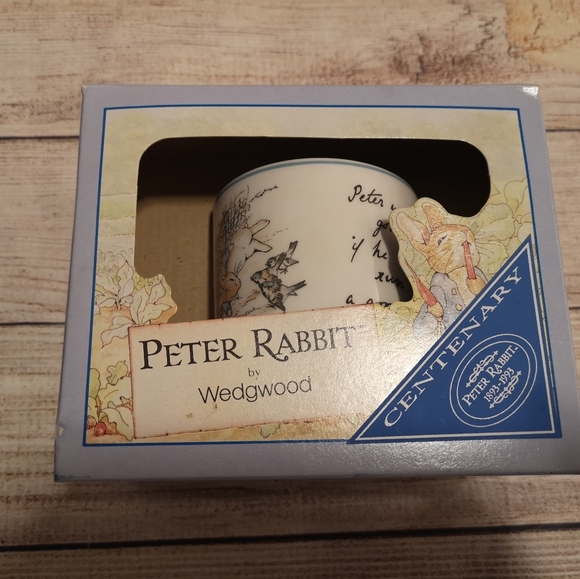Brand New Peter Rabbit By Wedgewood Centenary Small Mug - Picture 1 of 4